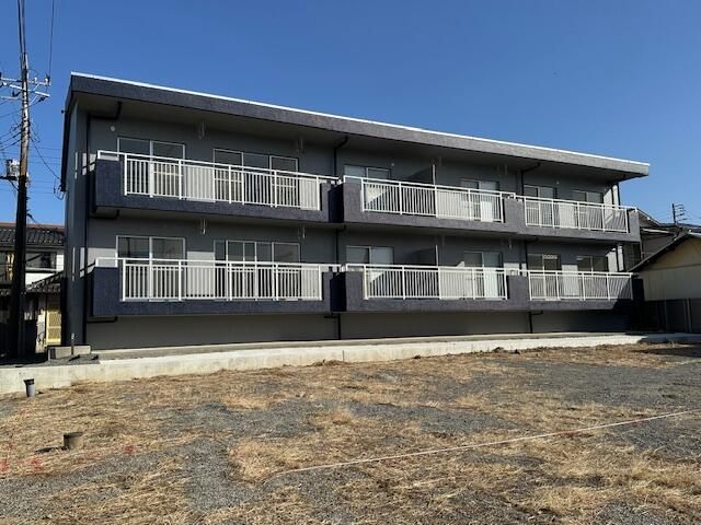 3LDK Apartment for Rent in Kofu, Yamanashi - 86.96 sqm - Thumbnail 2