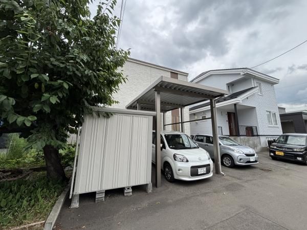 4LDK House for Sale in Teine-ku, Sapporo - Thumbnail 2