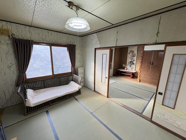 4LDK Wooden House for Sale in Otaru, Hokkaido with Parking Lot - Thumbnail 4