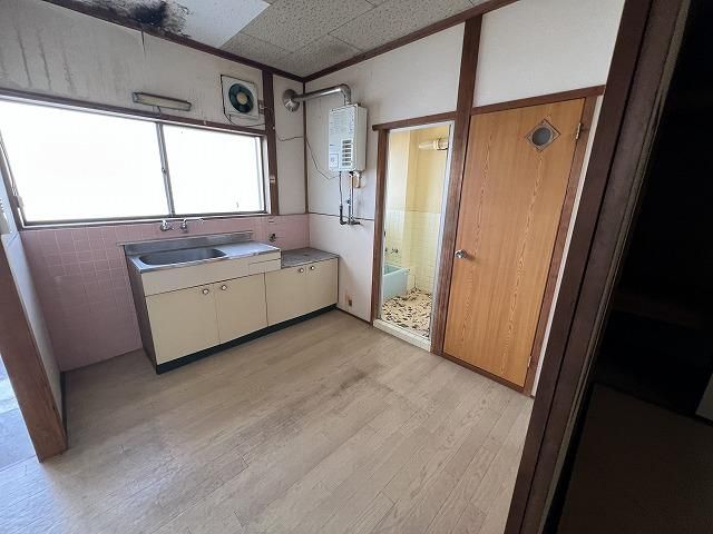 Apartment Building for Sale in Kanazawa, Ishikawa – 248m² - Thumbnail 4