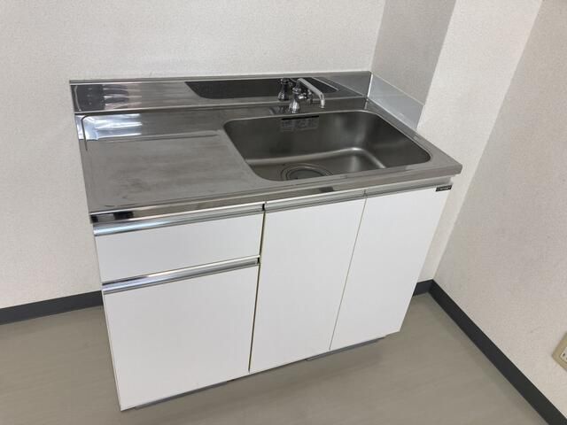 Office for Rent in Liberte Atago, Sendai, Miyagi - 46 sqm - Thumbnail 4
