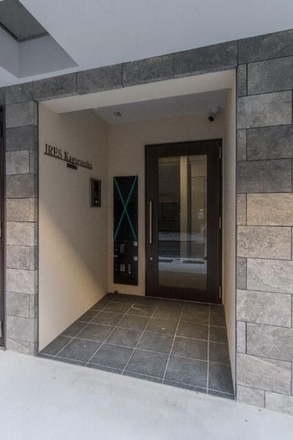 Modern 1R Apartment in Shinjuku, Tokyo - 15.41m² - Thumbnail 3
