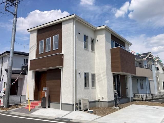 2024 3LDK Smart House with Solar & EV Charging in Takasaki - Main Image