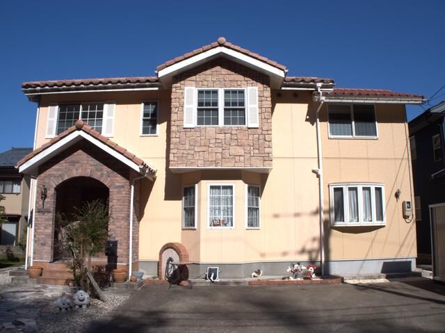 4SLDK House for Sale in Fukui City with 3-Car Parking - Main Image