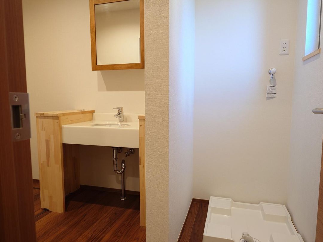 Renovated 2LDK House on Corner Lot in Shimabara, Nagasaki - Thumbnail 3