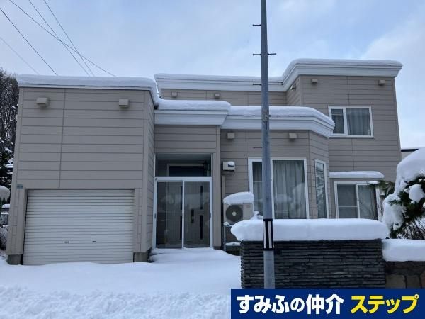5LDK Detached House on 386sqm Corner Lot in Sapporo's Minami Ward - Thumbnail 3
