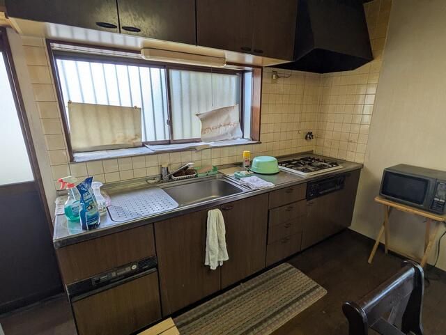 Spacious 6DK House on Large Corner Lot in Quiet Gyoda, Saitama - Thumbnail 2