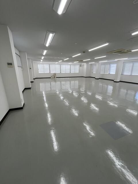 Office for Rent in Funabashi Chiba 150 sqm - Thumbnail 4