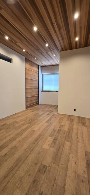 75m² Commercial Space for Rent in Sapporo Shiroishi - Image 1