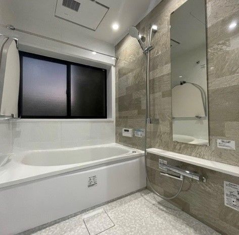 Renovated 4DK House with Large Lot in Nakama, Fukuoka - Thumbnail 3