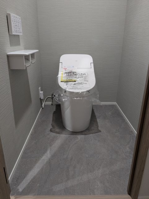 Renovated 4DK House with Large Lot in Nakama, Fukuoka - Thumbnail 4