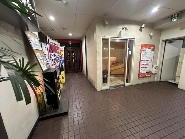 Commercial Unit for Rent near Kamioooka Station, Yokohama - Thumbnail 2