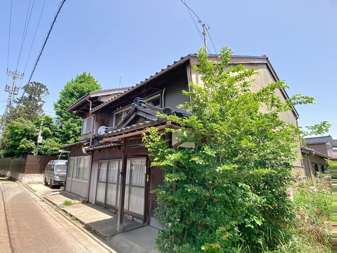 1930 8K Wooden House on 254sqm Land in Komatsu, Ishikawa - Thumbnail 2