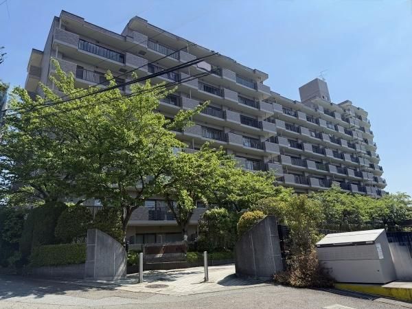3LDK Apartment for Sale in Sendai's Izumi Ward - Thumbnail 2