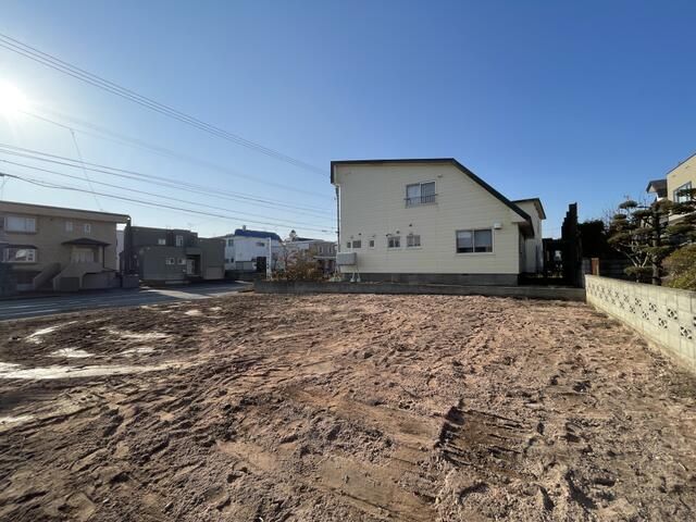 Land for Sale in Aoba-cho, Atsubetsu-ku, Sapporo, 190 sqm - Thumbnail 2