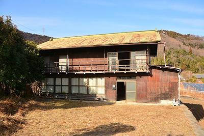 An old house built in the countryside of Joshu overlooking the town: villas, real estate, properties for sale, Hometown Information Center: Nationwide rural living property data — Image 1, Tomioka, Gunma