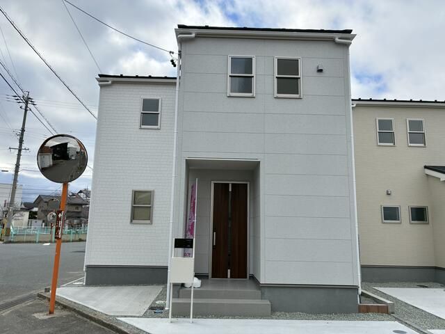 New 4LDK House for Sale in Nagano City, Nagano Prefecture - Thumbnail 2