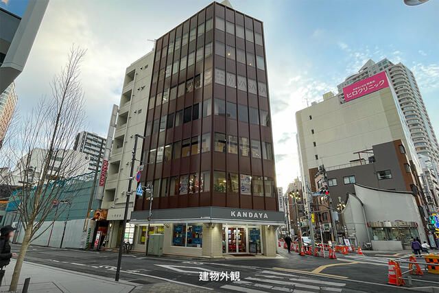 Commercial Space for Rent in Ikebukuro, Toshima-ku, Tokyo - 122 sqm - Thumbnail 2