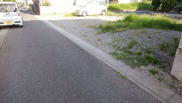 Parking Space for Rent in Sugito-machi, Saitama - Thumbnail 2