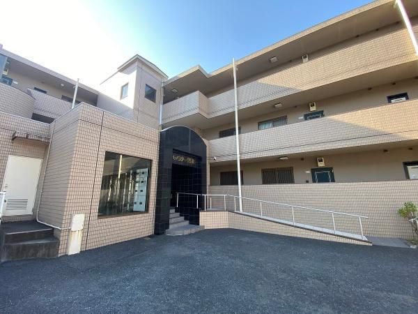 3LDK Apartment for Sale in Matsudo, Chiba - 70.47 sqm - Thumbnail 4