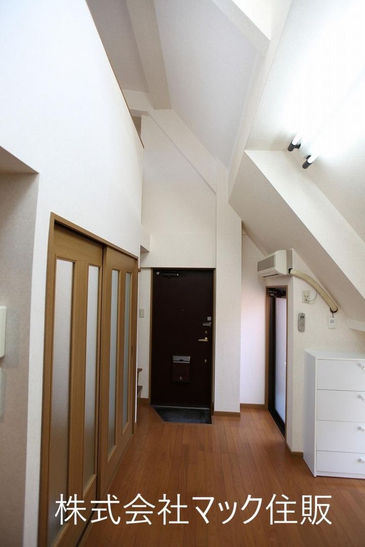 Maisonette 2K Apartment for Rent in Totsuka, Yokohama - Thumbnail 3