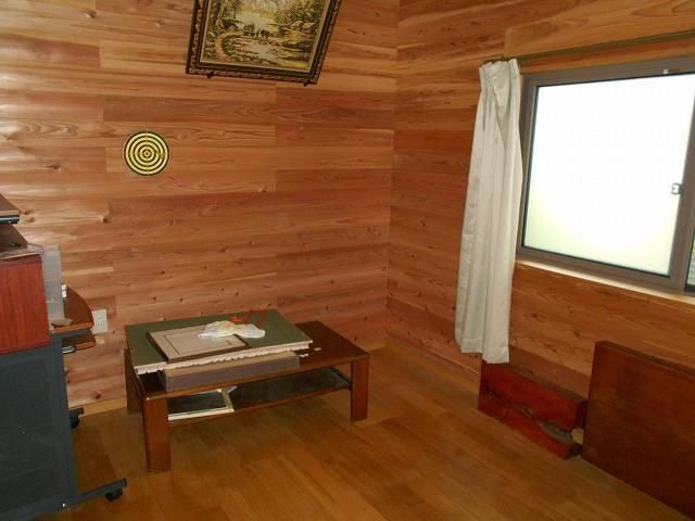 1973 Wooden House on 118sqm Land in Aizu-Wakamatsu, Fukushima - Thumbnail 4