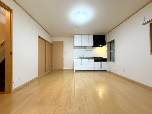2SLDK House for Rent in Koto City, Tokyo - Thumbnail 3