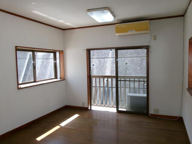 4DK House for Rent in Yokosuka, Kanagawa – 68.71m² - Thumbnail 4