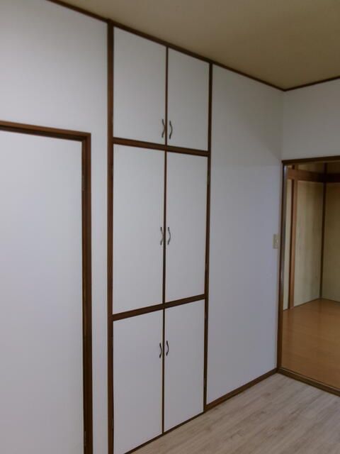 4DK House for Rent in Yokosuka, Kanagawa – 68.71m² - Thumbnail 3