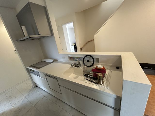 5LDK Modern House in Chikushino, Fukuoka | 2019 Build, Corner Lot - Thumbnail 3