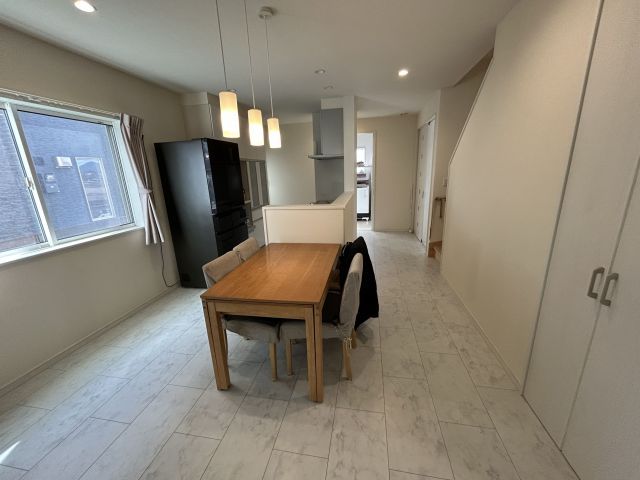 5LDK Modern House in Chikushino, Fukuoka | 2019 Build, Corner Lot - Thumbnail 4