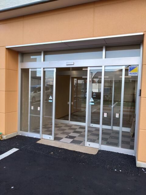 Commercial Space for Rent in Higashi Ward, Niigata City - Thumbnail 4