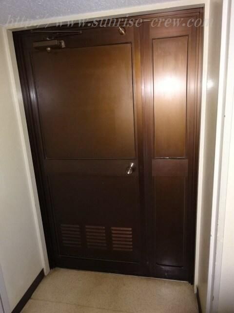 Office Space for Rent in Minami-Ikebukuro, Toshima-ku, Tokyo - Thumbnail 2