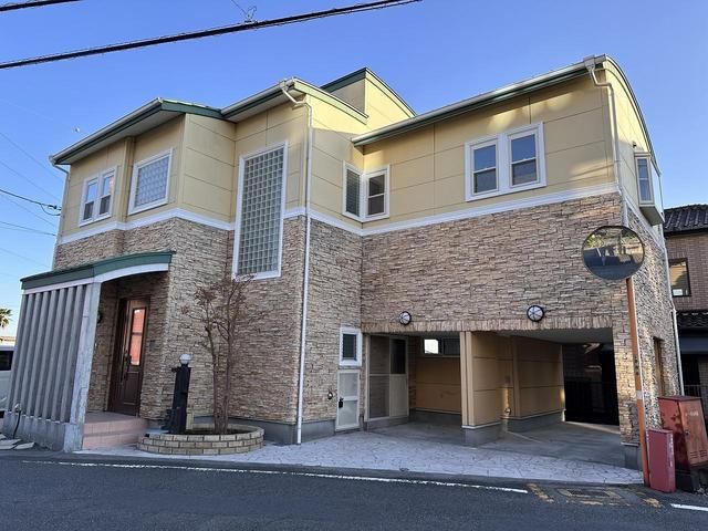 5LDK Detached House for Sale in Fuji City, Shizuoka - Main Image