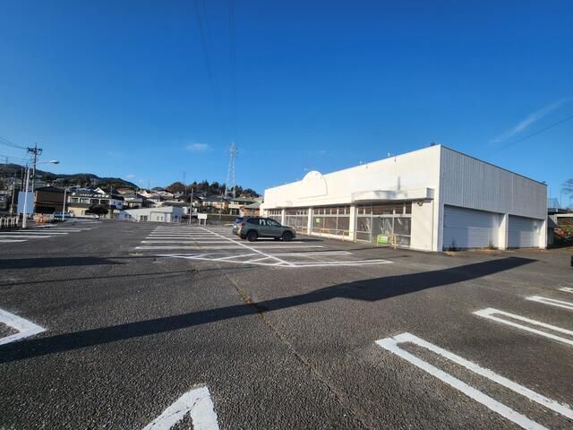 Roadside Commercial Building for Rent in Hitachi, Ibaraki - 886 Tsubo - Thumbnail 4