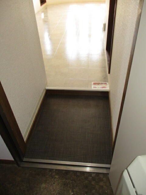 Mysteria 1R Apartment for Rent in Shirakawa, Fukushima - Thumbnail 4