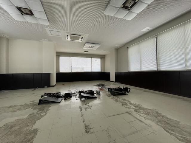 Yonezawa Office for Rent | 67.06 sqm Corner Unit in RC Building - Thumbnail 3