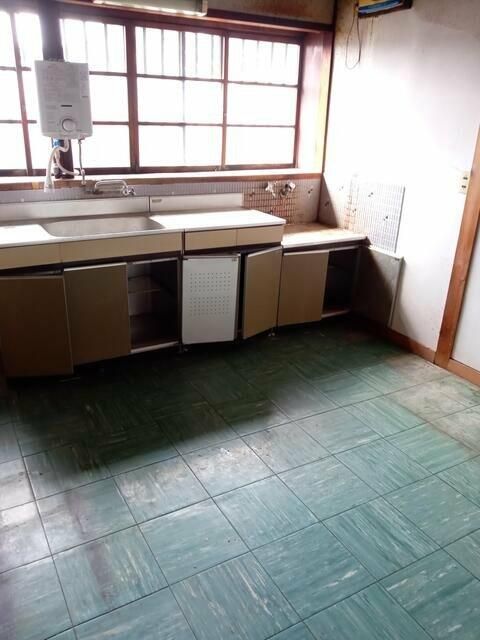 1969 Traditional Wooden House in Matsusaka, Mie | 4K Layout, 139sqm Land - Thumbnail 4