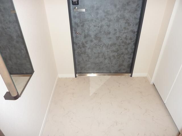 New 2LDK Apartment for Rent in Nerima, Tokyo - 60.86 sqm - Thumbnail 2