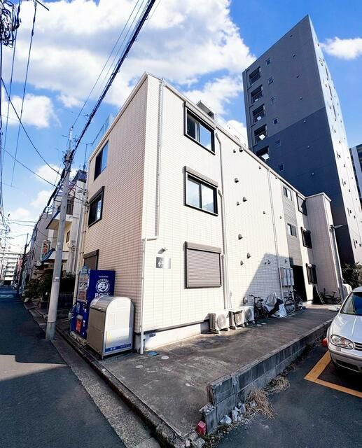Rapso Ryogoku: 9-Unit Tokyo Apartment Building for Sale - Thumbnail 2