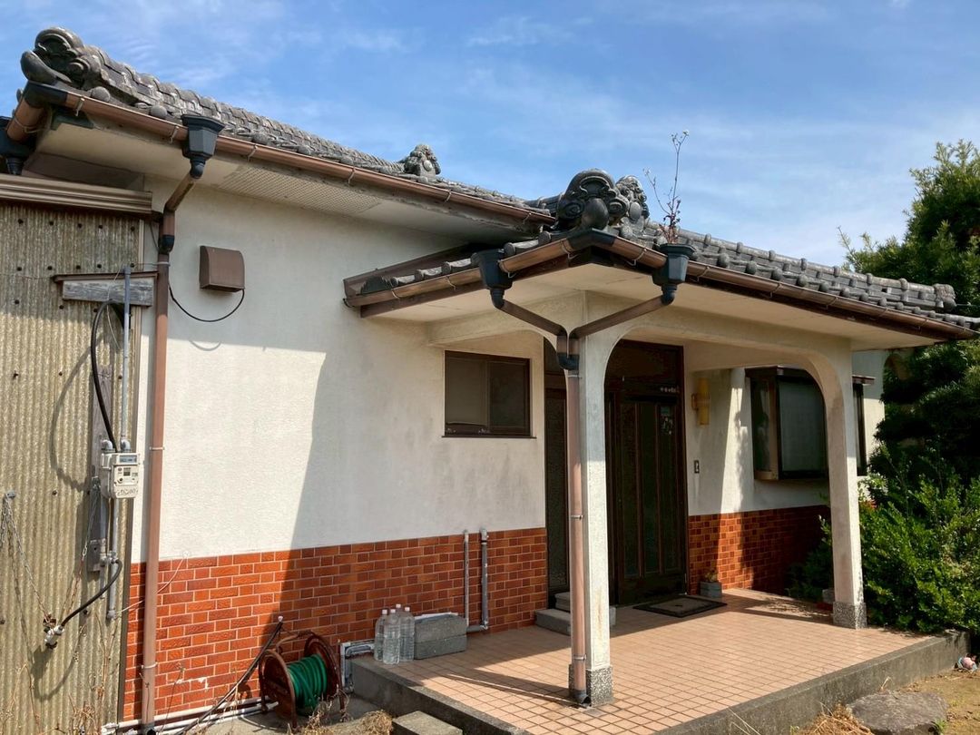 1979 4DK Detached House for Sale in Isahaya, Nagasaki - Main Image