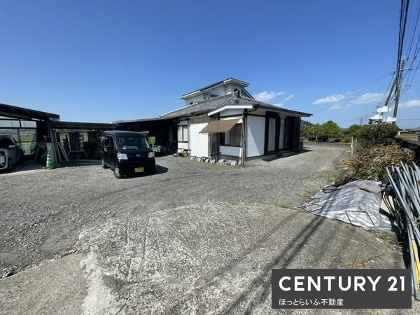 8SLDK Family House with Large Garden in Miyakonojo, Miyazaki - Thumbnail 2