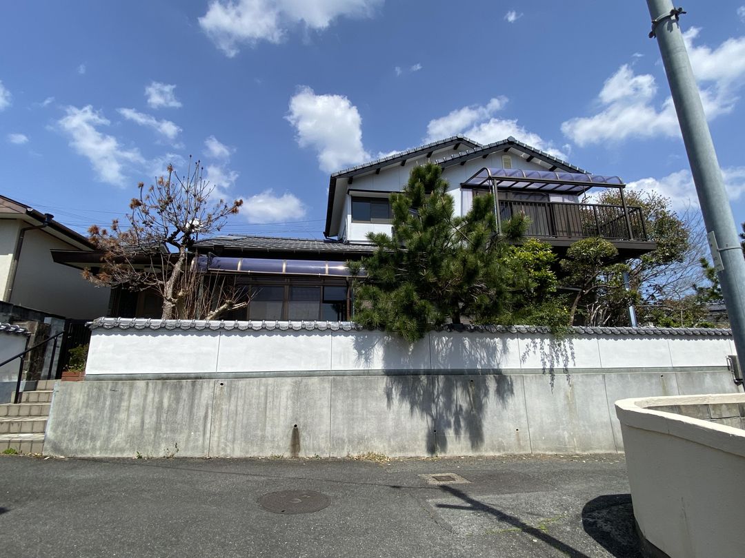 5LDK House for Sale in Sasebo, Nagasaki with 185㎡ Land - Thumbnail 2