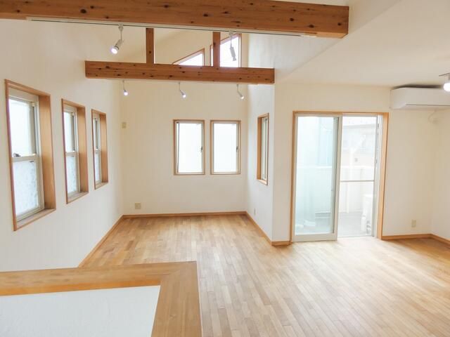 3LDK Detached House for Sale in Fujisawa, Kanagawa - Thumbnail 2