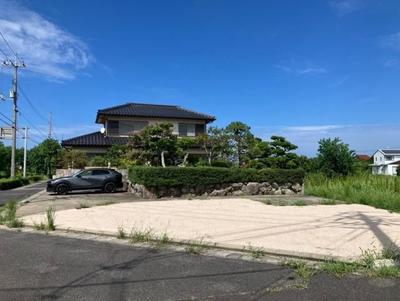 5LDK House for Sale in Kotoura, Tottori with Parking — Land, Kotoura, Tottori