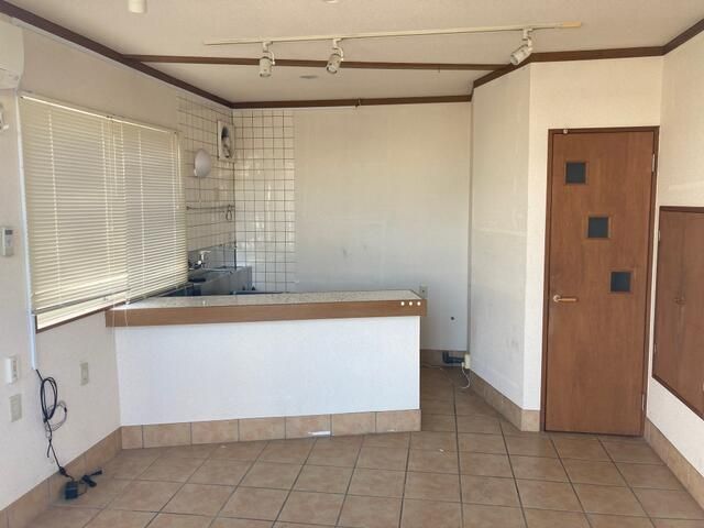Sun Heights Oarai Commercial Space for Rent in Ibaraki - Thumbnail 4