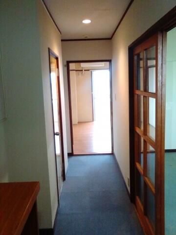 Spacious 2LDK Apartment for Rent in Maebashi, Gunma - Thumbnail 3