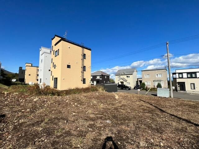 Land for Sale in Otaru, Hokkaido - 208 sqm - Thumbnail 2