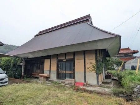 Four Traditional Houses with Rice Fields in Hiroshima - Thumbnail 2