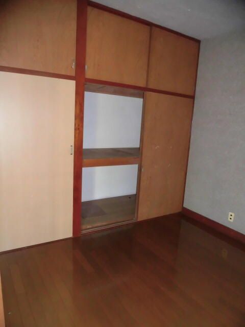 5DK Rental House in Chigasaki, Kanagawa – 119m² with Garden - Thumbnail 3